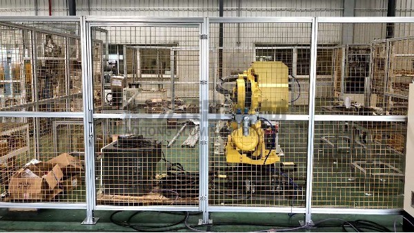 別讓安全留隱患——工業(yè)鋁型材圍欄如何筑牢生產(chǎn)防線