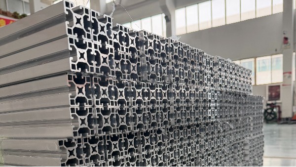 當(dāng)變革成為常態(tài)：工業(yè)鋁型材如何助您擺脫被動(dòng)，贏得主動(dòng)？